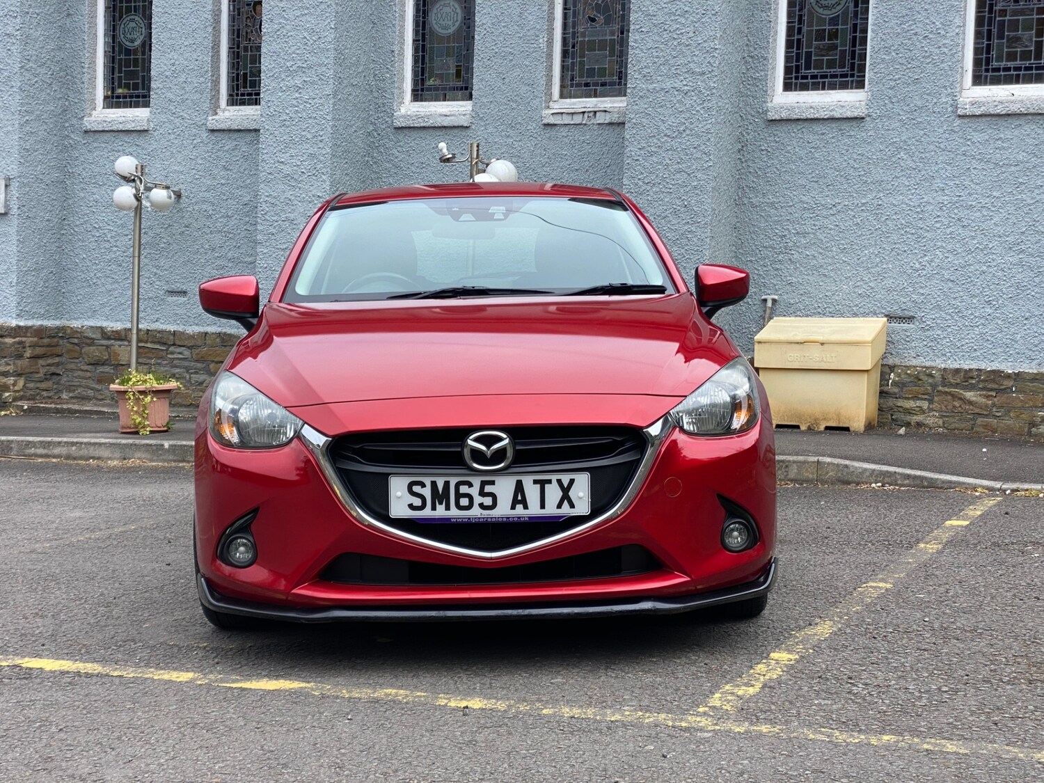 Used Mazda Mazda2 2015 for sale - 76808010: Photo 2