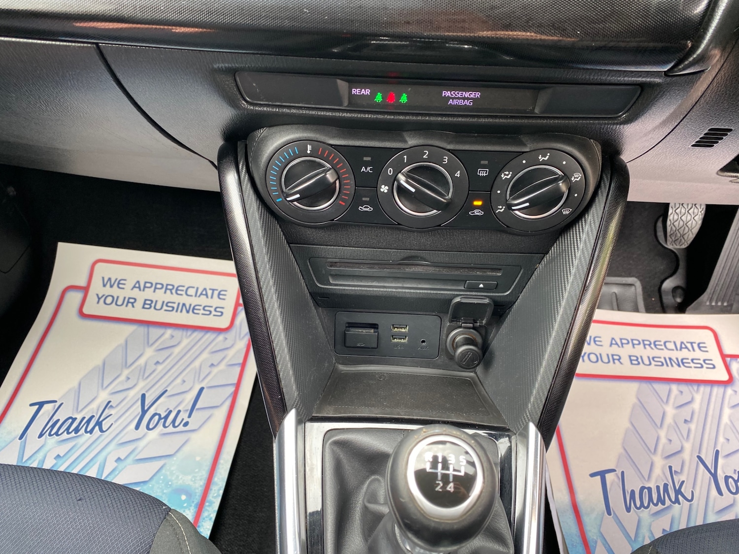 Used Mazda Mazda2 2015 for sale - 76808010: Photo 8