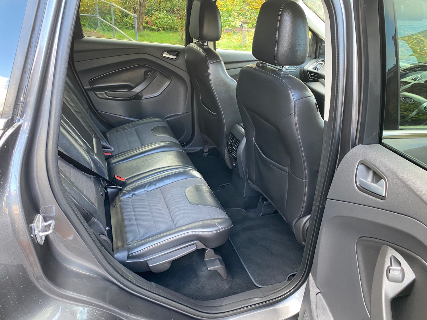 Used Ford Kuga 2015 for sale - 76525934: Photo 11