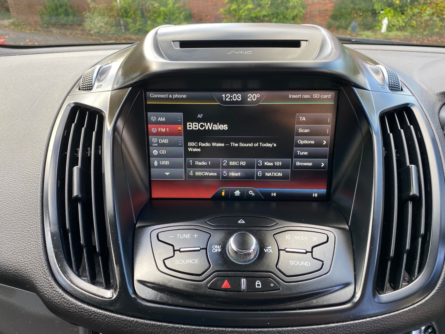 Used Ford Kuga 2015 for sale - 76525934: Photo 13