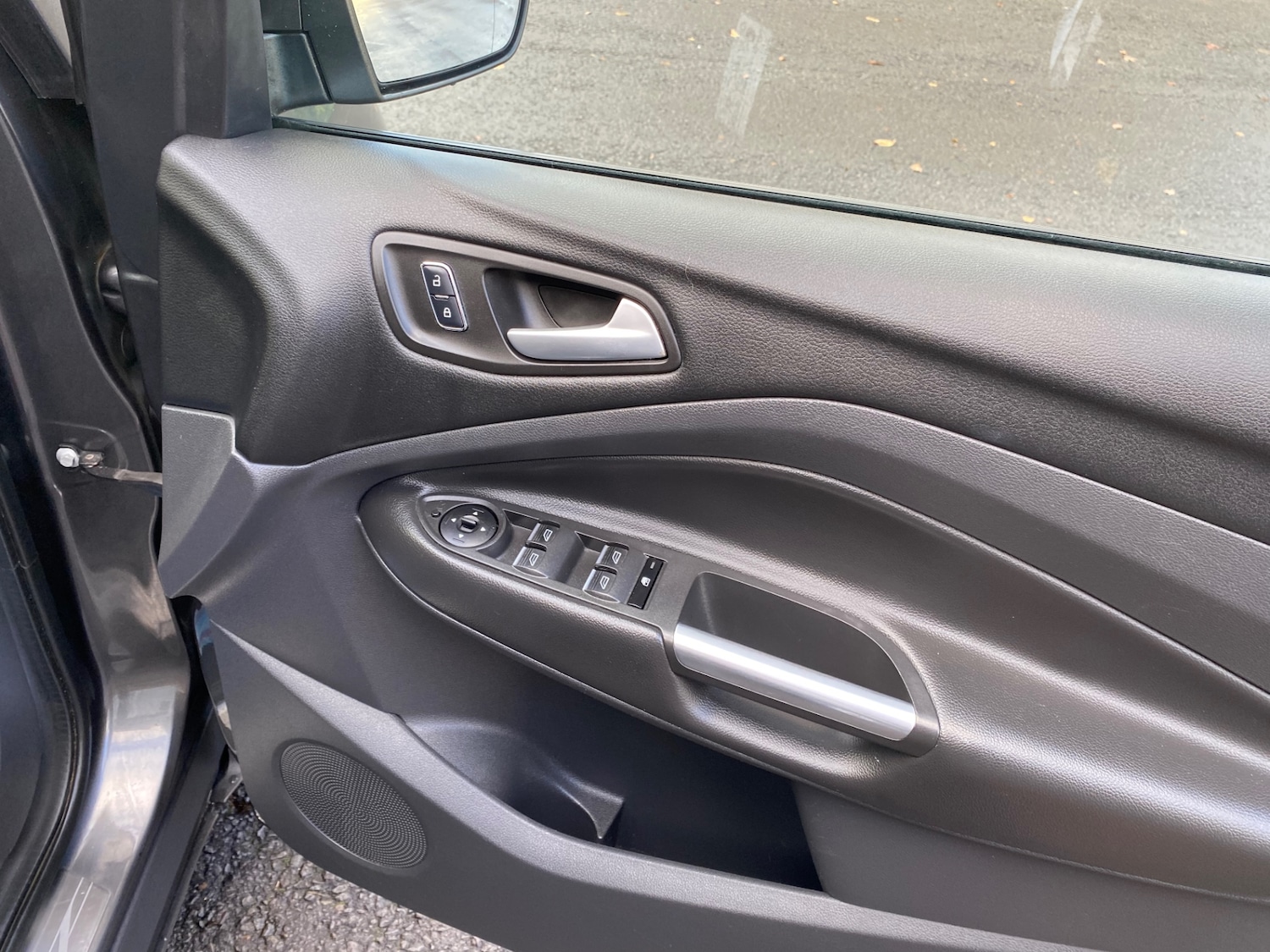 Used Ford Kuga 2015 for sale - 76525934: Photo 17