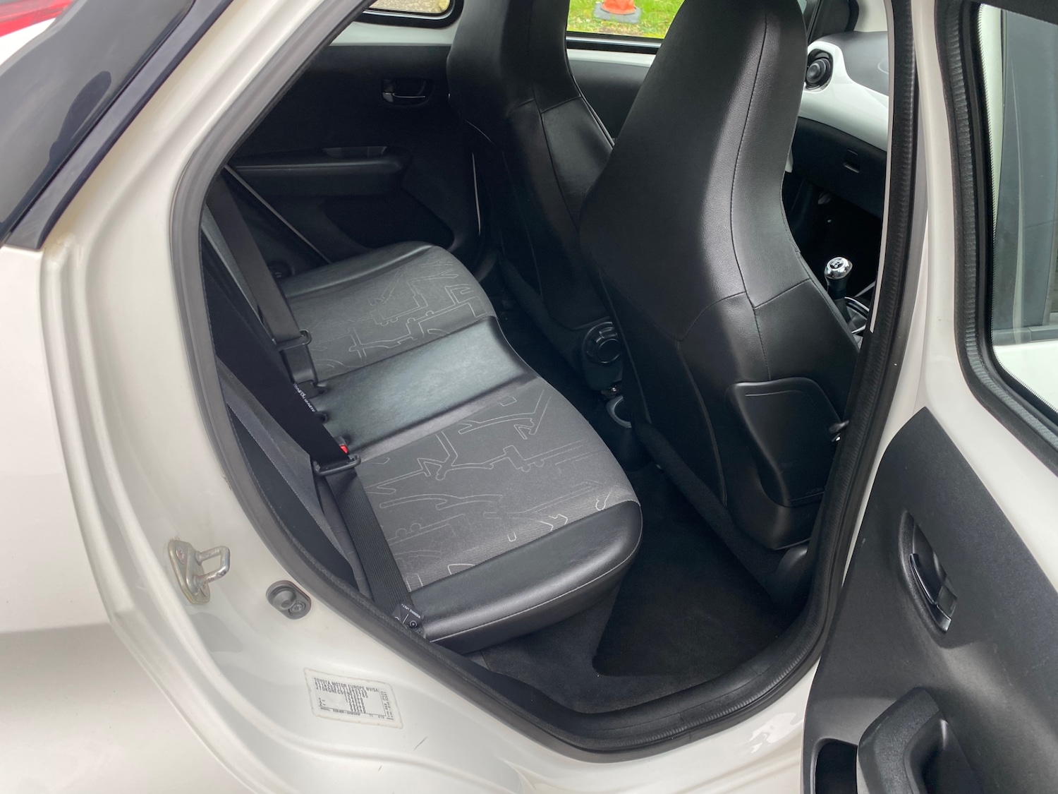 Used Toyota AYGO 2014 for sale - 77418542: Photo 11