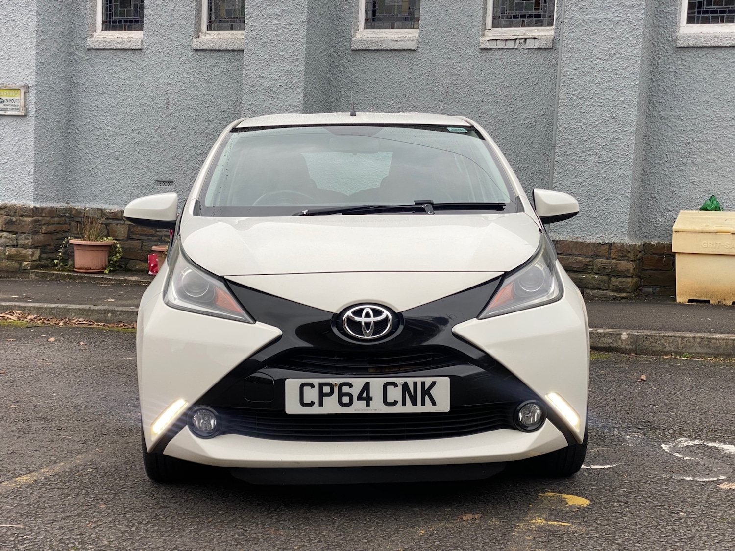 Used Toyota AYGO 2014 for sale - 77418542: Photo 2