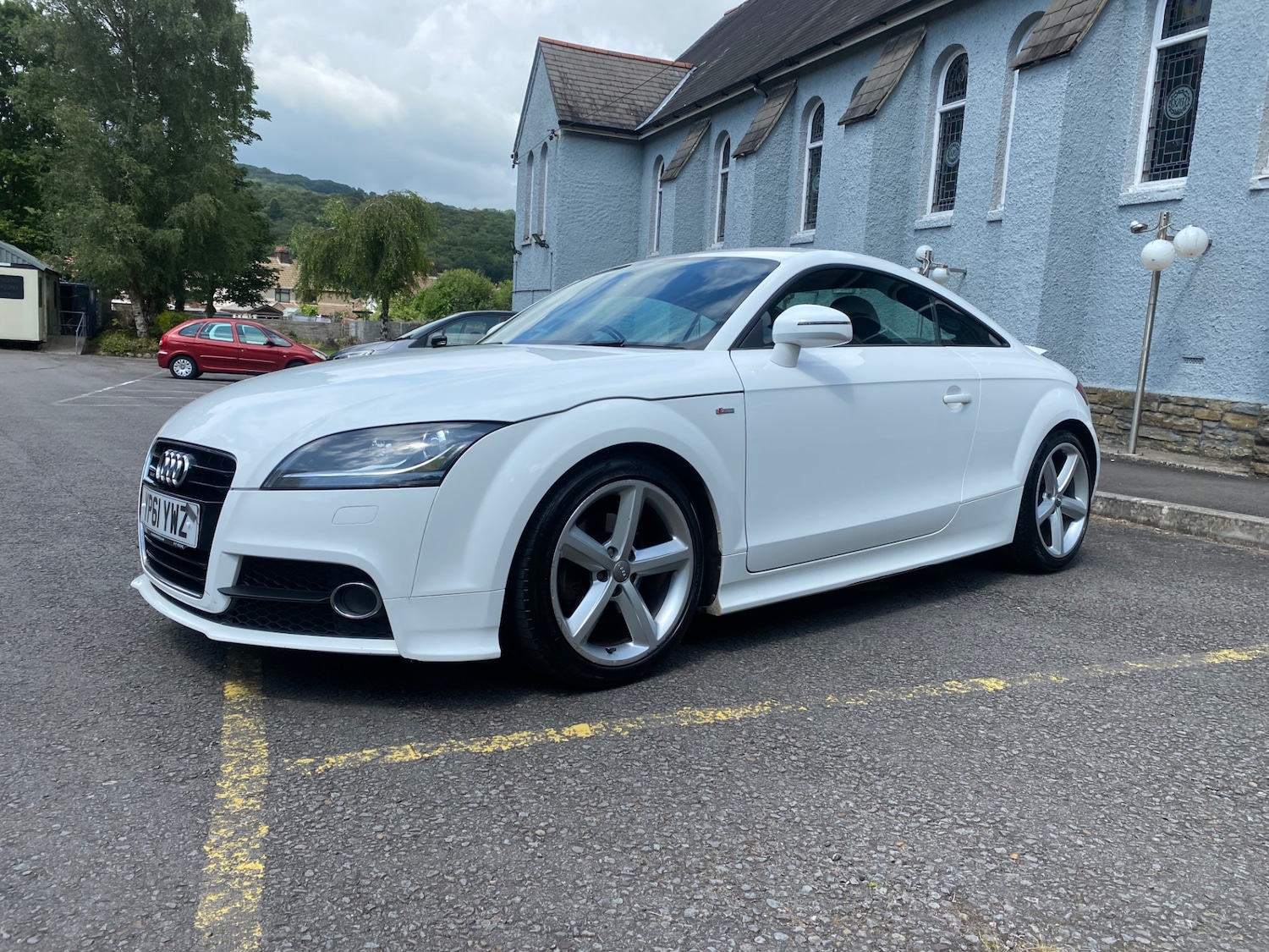 Used Audi TT 2012 for sale - 76589732: Photo 2