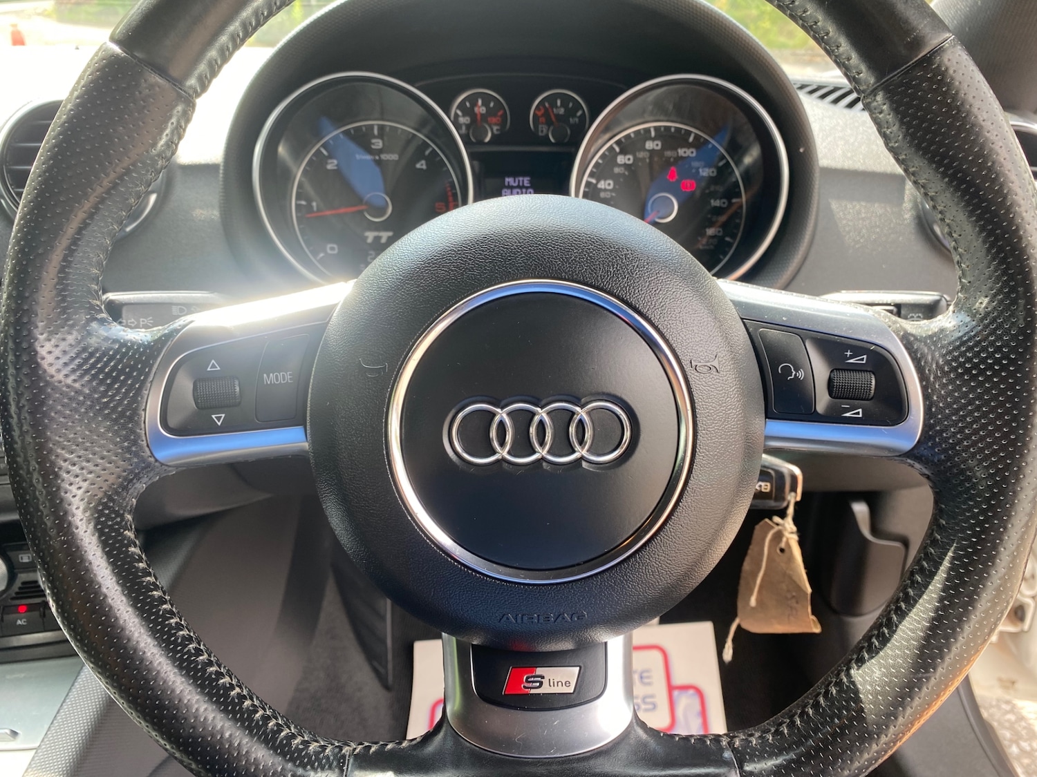 Used Audi TT 2012 for sale - 76589732: Photo 7