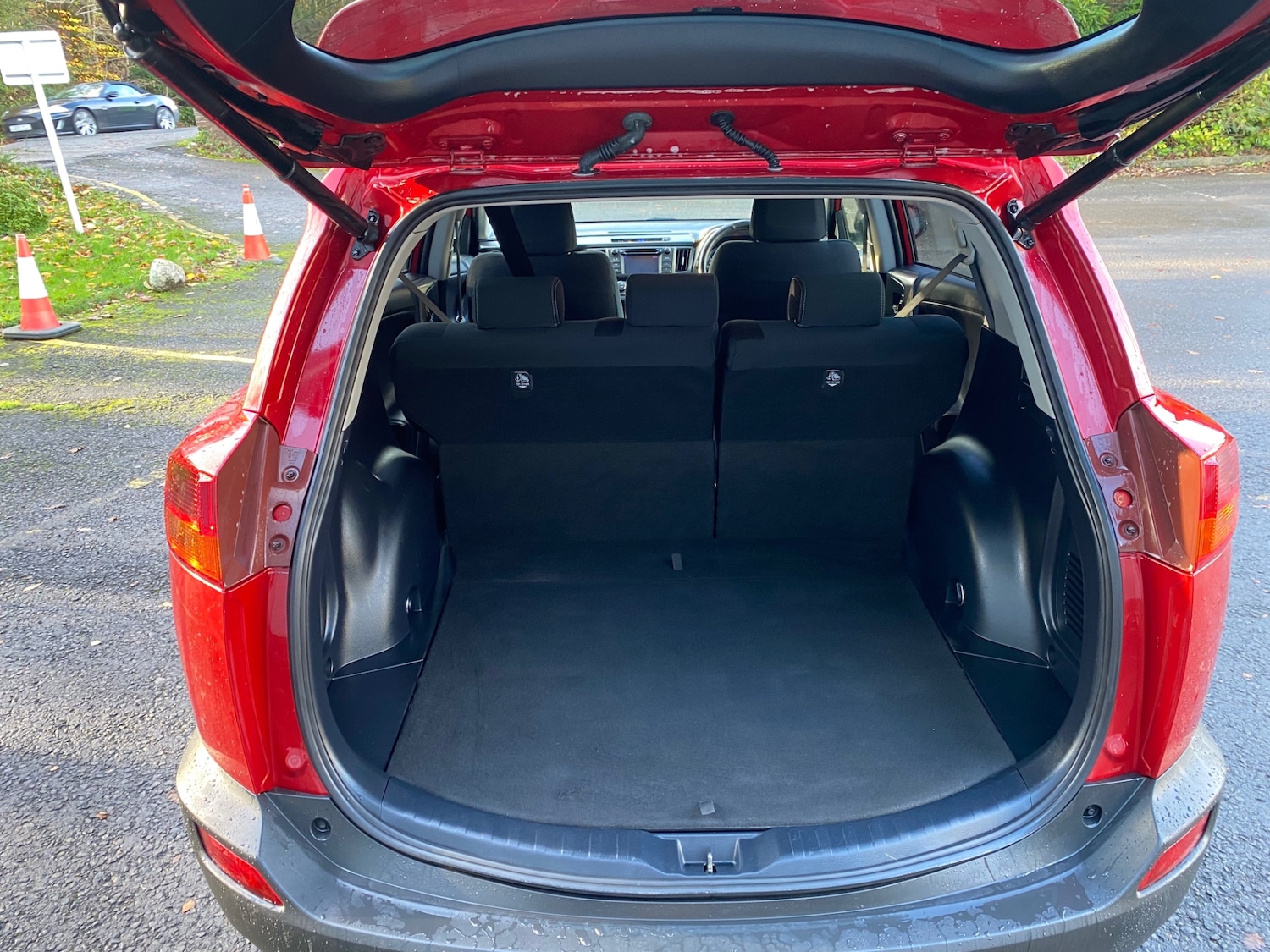 Used Toyota RAV4 2014 for sale - 76589196: Photo 17