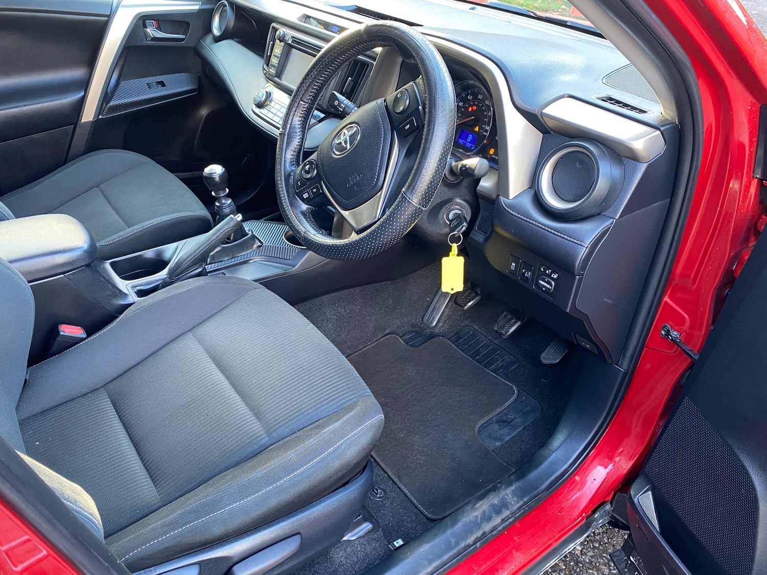 Used Toyota RAV4 2014 for sale - 76589196: Photo 9