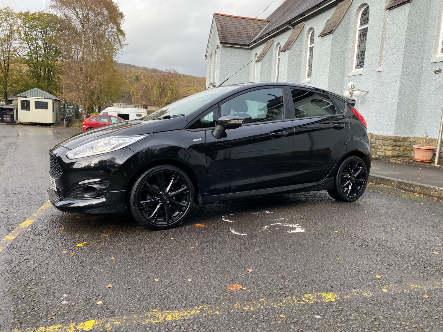 Used Ford Fiesta 2016 for sale - 76497620: Photo 3