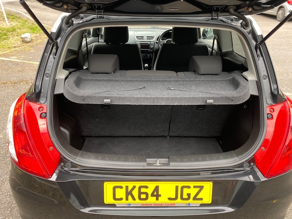 Used Suzuki Swift 2014 for sale - 76218990: Photo 15