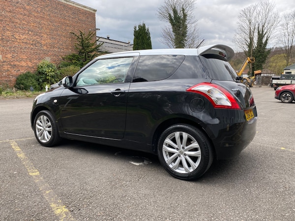 Used Suzuki Swift 2014 for sale - 76218990: Photo 4