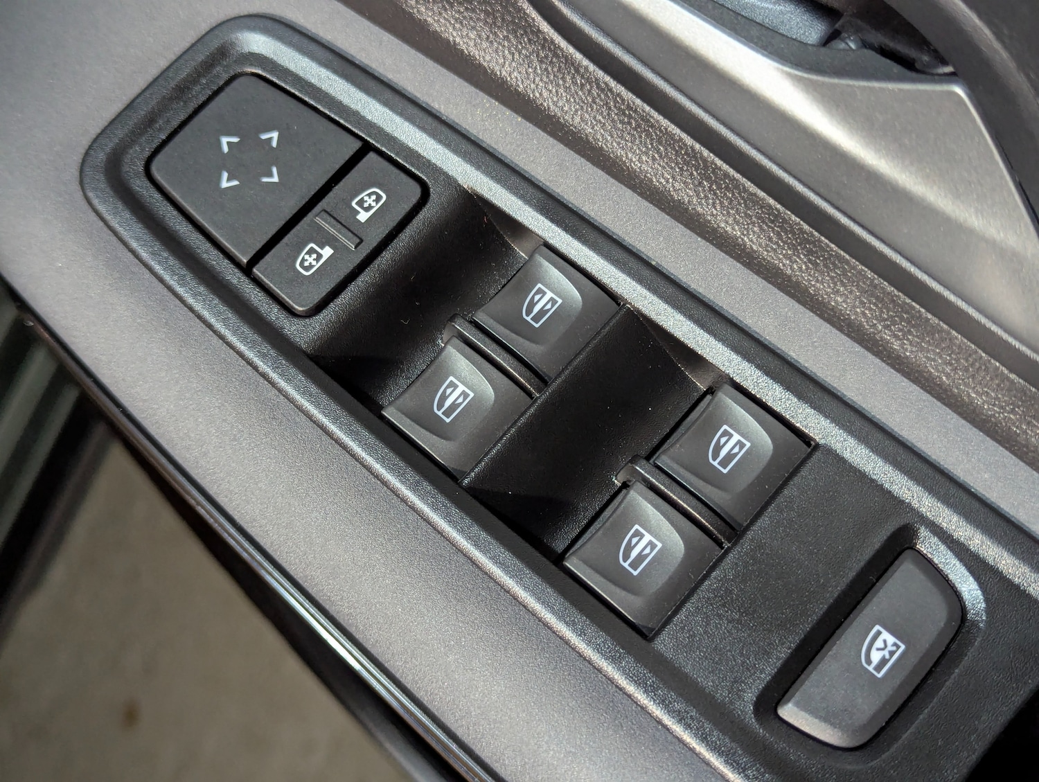 Used Dacia Sandero Stepway 2024 for sale - 76653814: Photo 14