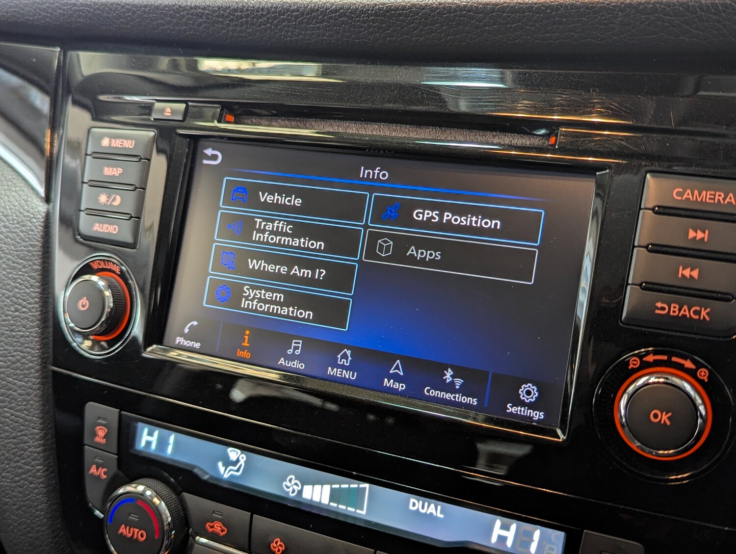 Used Nissan Qashqai 2018 for sale - 76845410: Photo 28