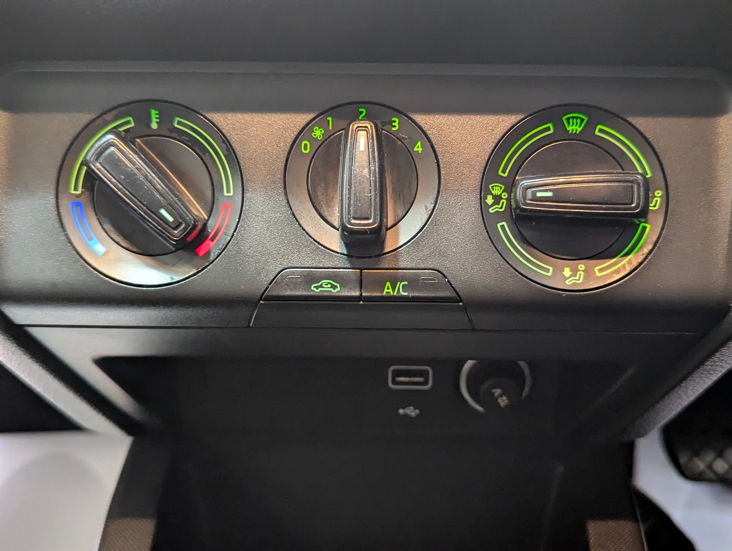 Used Skoda Fabia 2019 for sale - 76357777: Photo 32