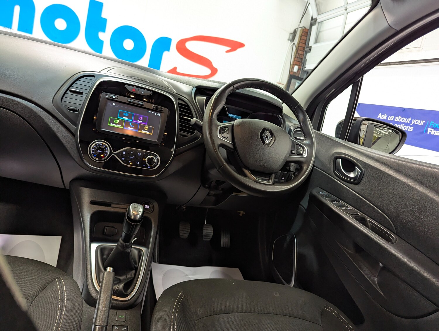 Used Renault Captur 2018 for sale - 77520091: Photo 15