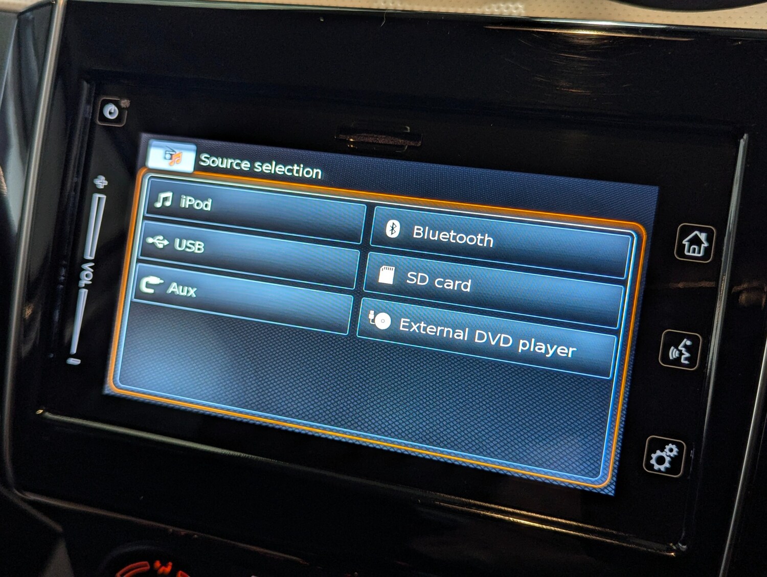 Used Suzuki Swift 2023 for sale - 76588757: Photo 27