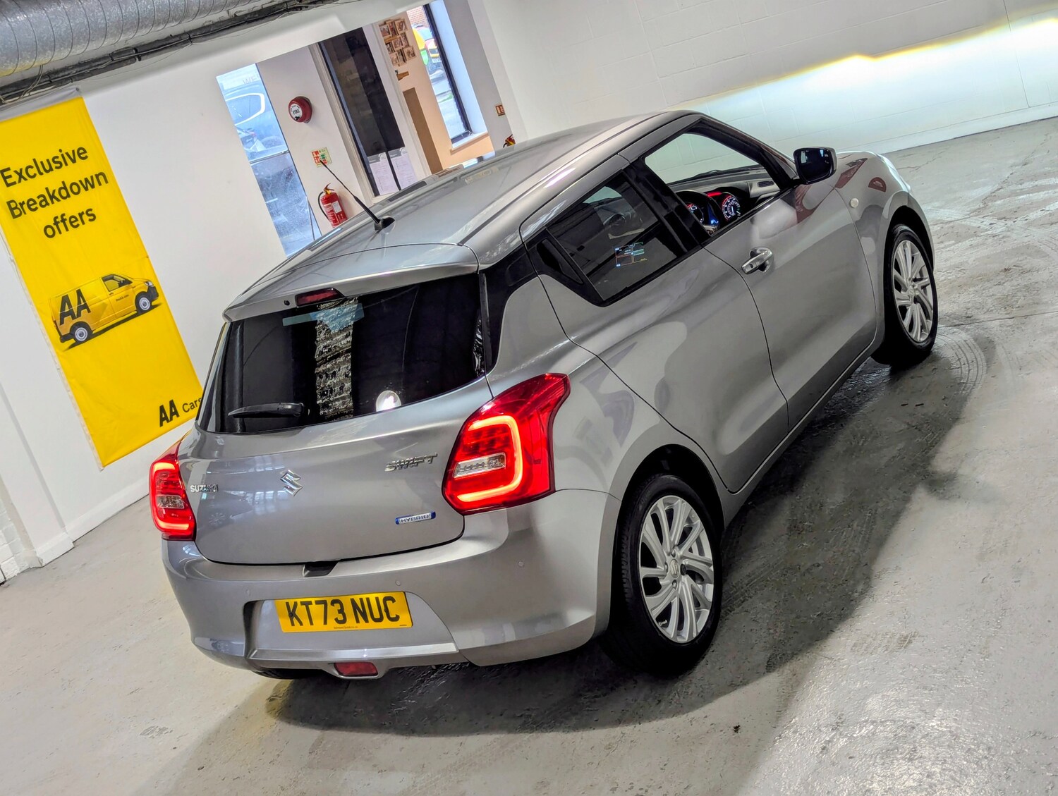 Used Suzuki Swift 2023 for sale - 76588757: Photo 33