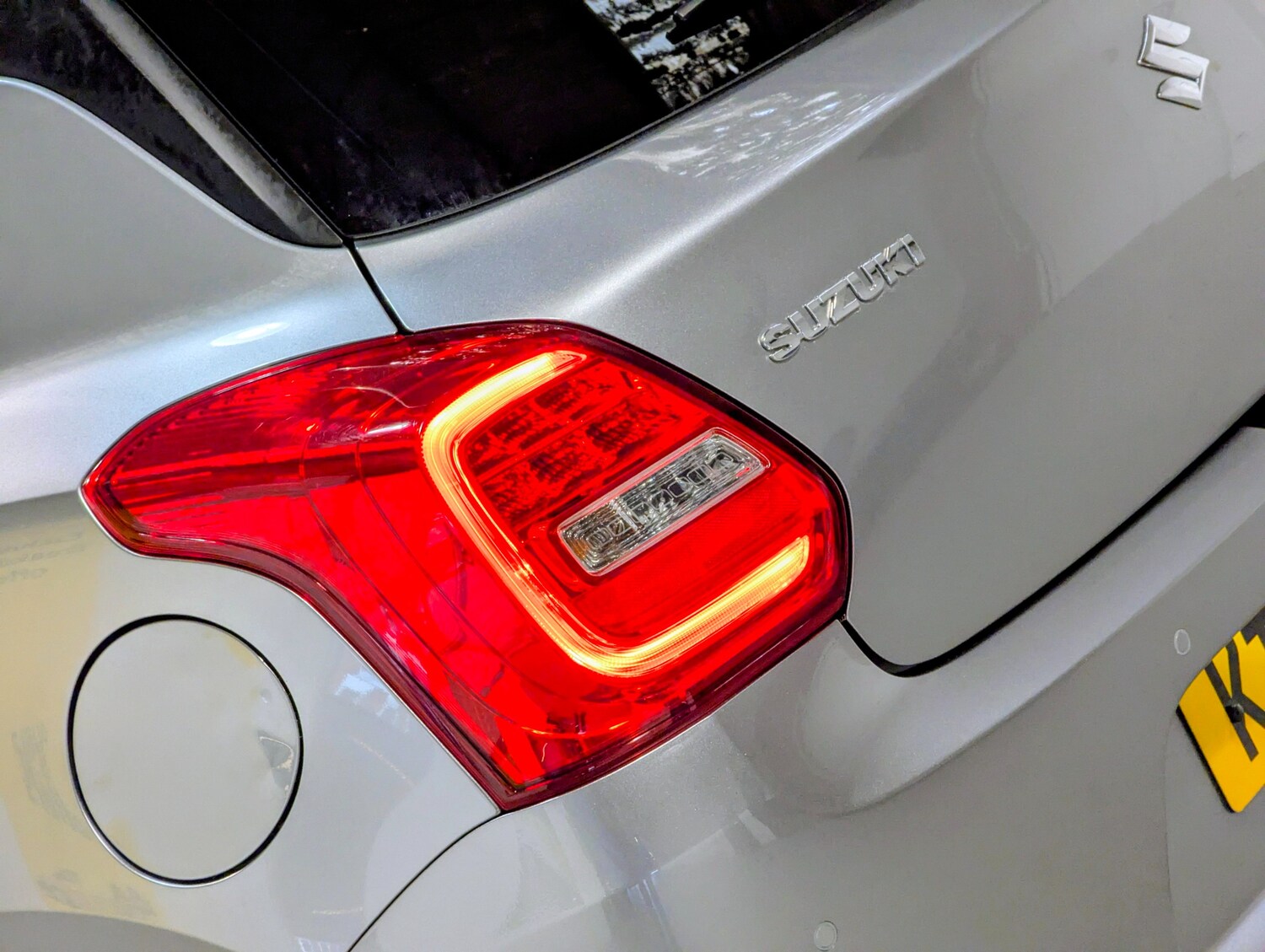 Used Suzuki Swift 2023 for sale - 76588757: Photo 34