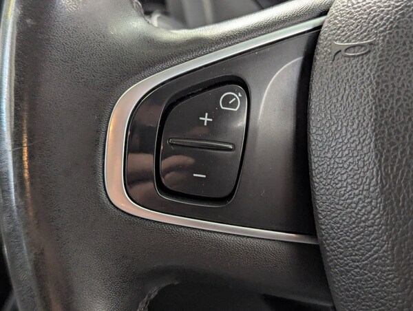 Used Renault Captur 2018 for sale - 74193393: Photo 19