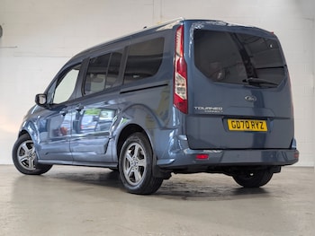 Used Ford Grand Tourneo Connect 2021 for sale - 78789440: Photo
