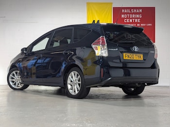 Used Toyota Prius+ 2020 for sale - 77096078: Photo