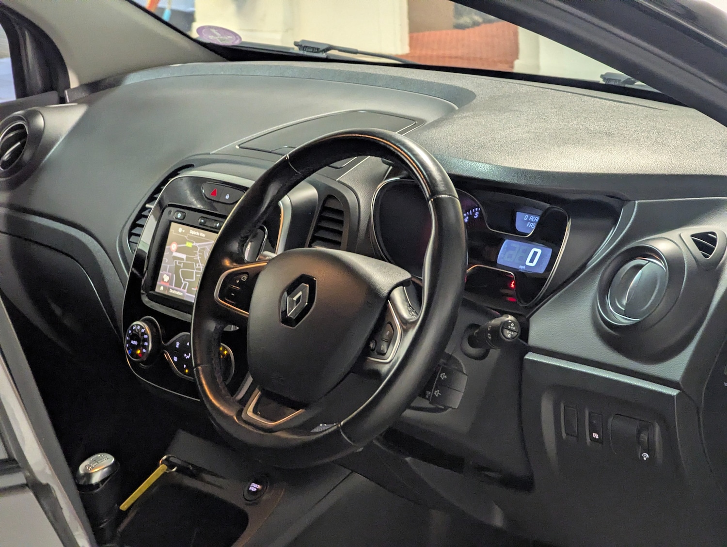 Used Renault Captur 2017 for sale - 77506058: Photo 11