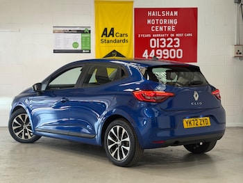 Used Renault Clio 2023 for sale - 79184622: Photo