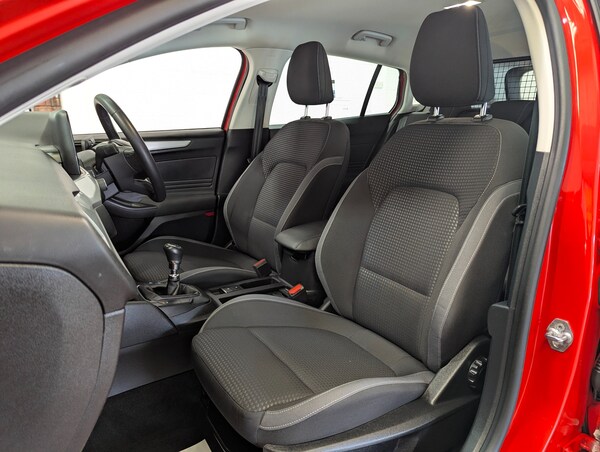 Used Ford Focus 2021 for sale - 75296997: Photo 7