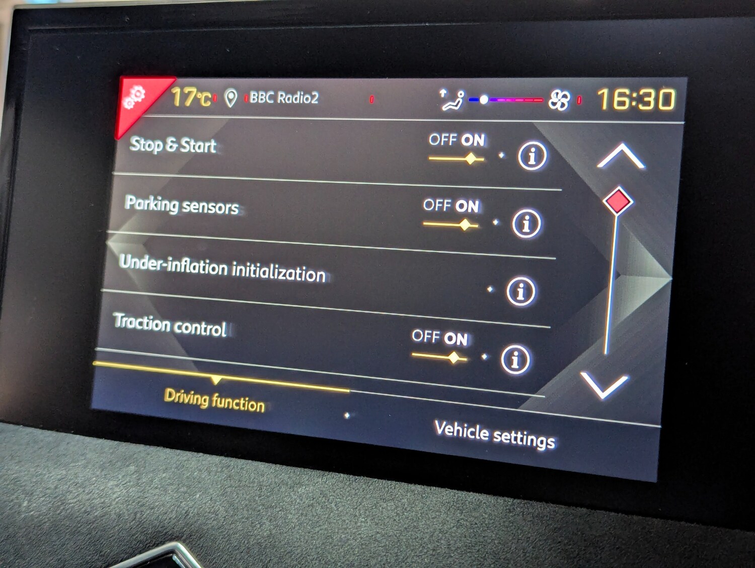 Used DS Automobiles DS 3 2019 for sale - 76287925: Photo 30