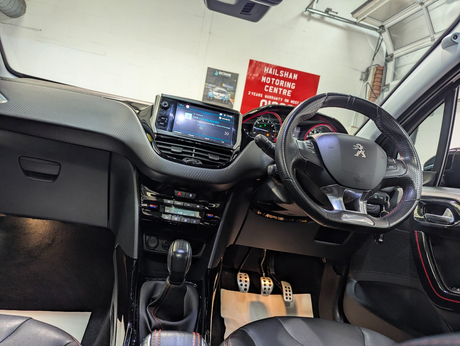 Used Peugeot 2008 2017 for sale - 76330480: Photo 14