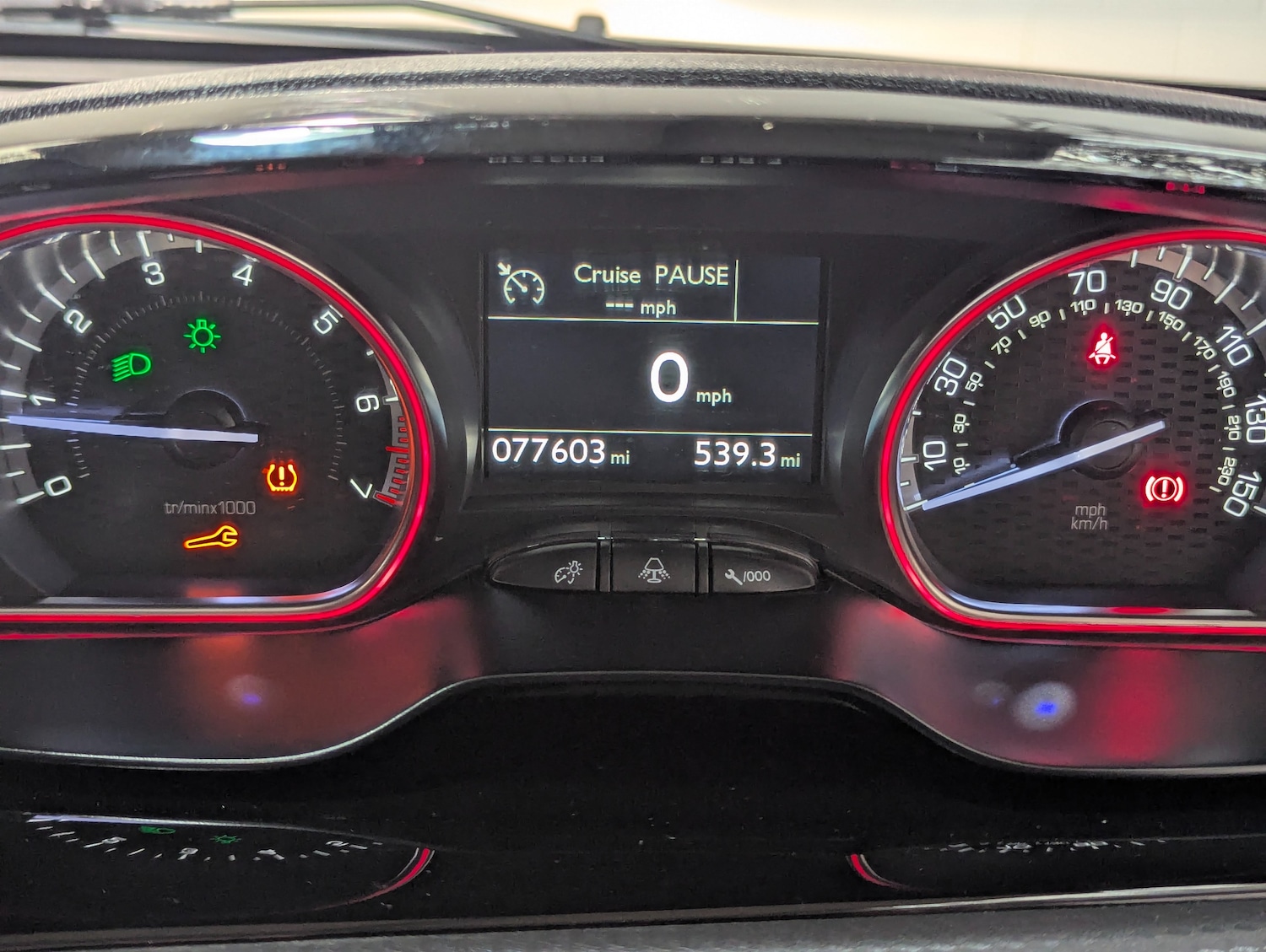 Used Peugeot 2008 2017 for sale - 76330480: Photo 22