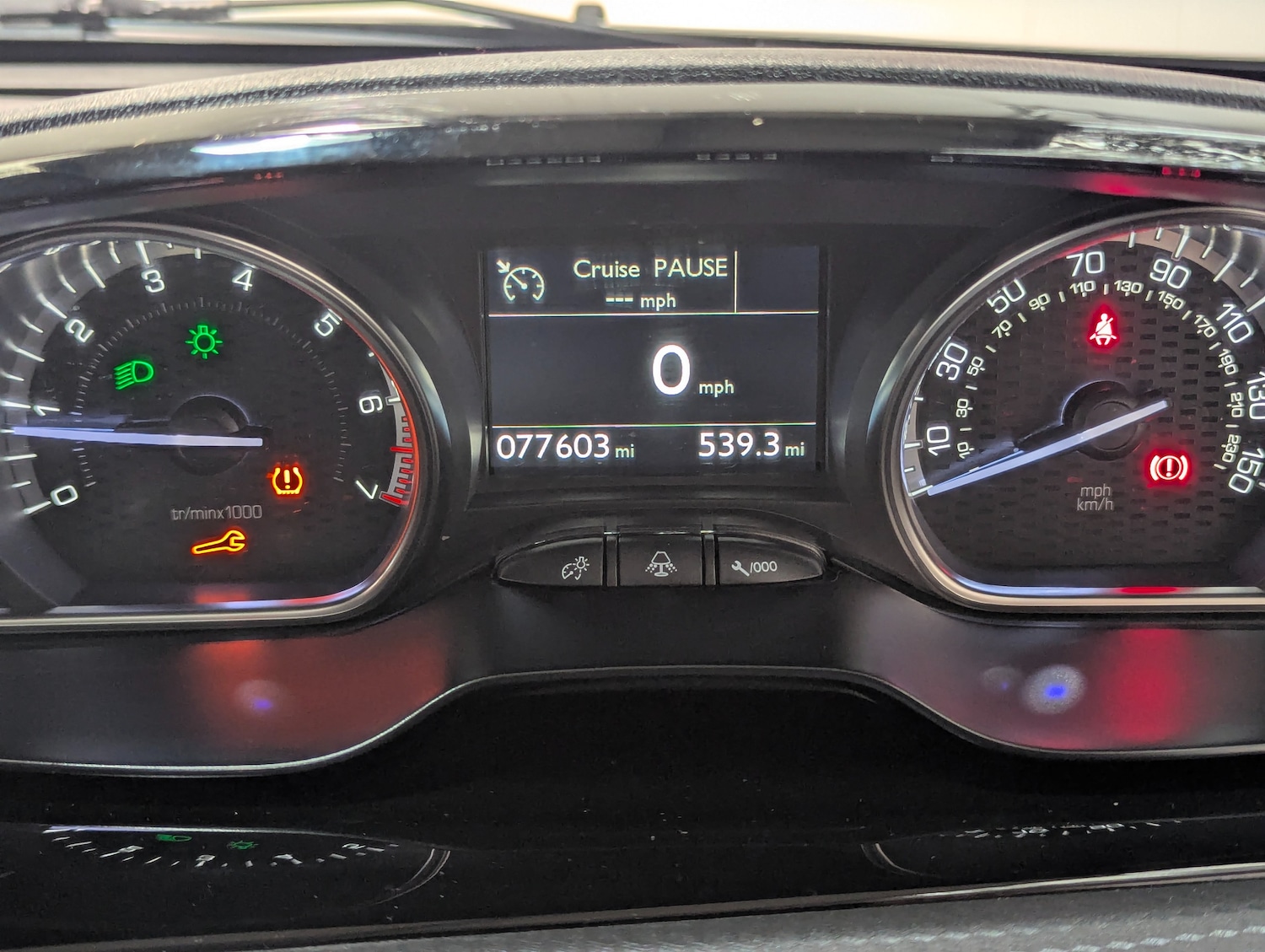 Used Peugeot 2008 2017 for sale - 76330480: Photo 23