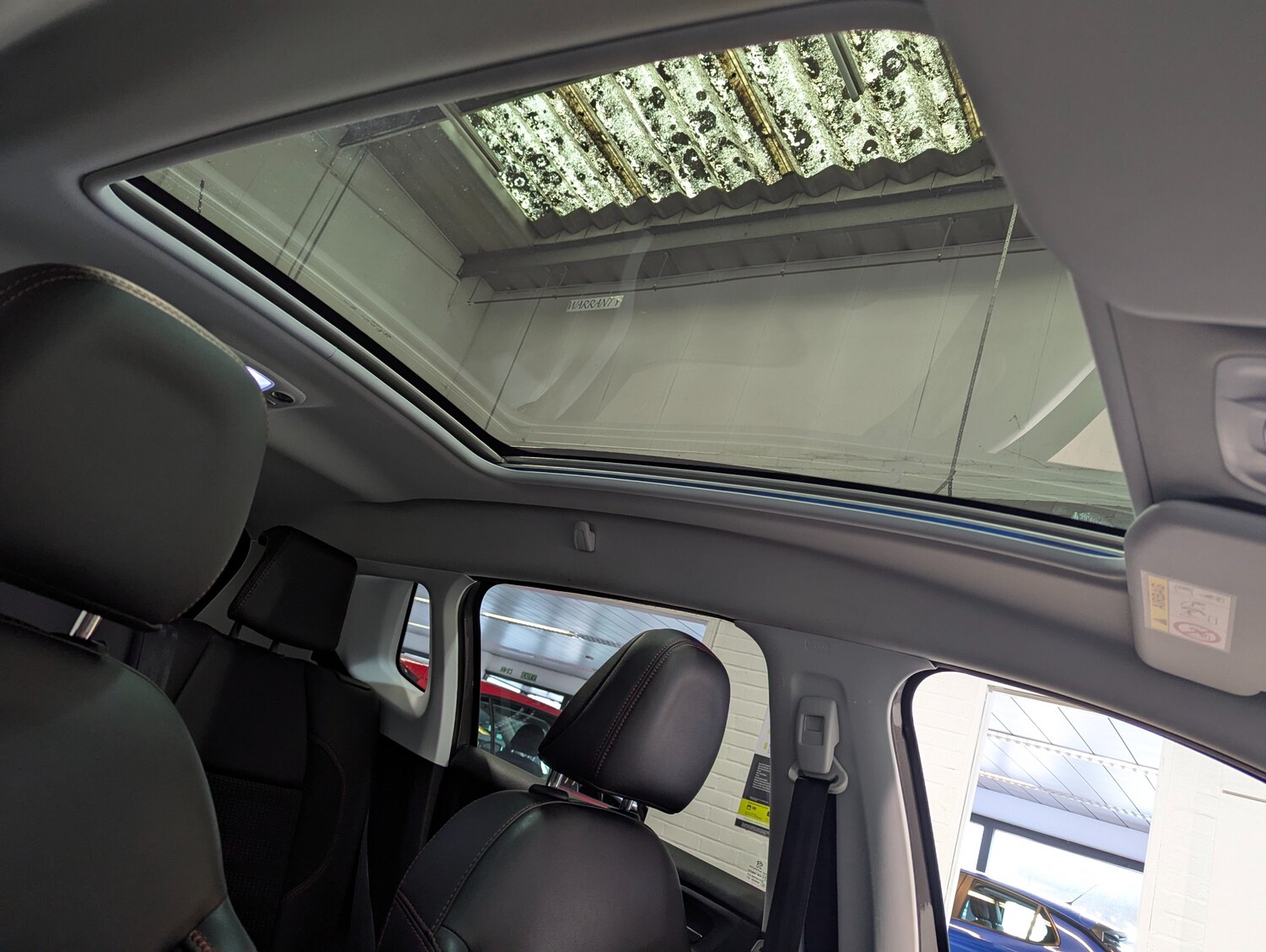 Used Peugeot 2008 2017 for sale - 76330480: Photo 38