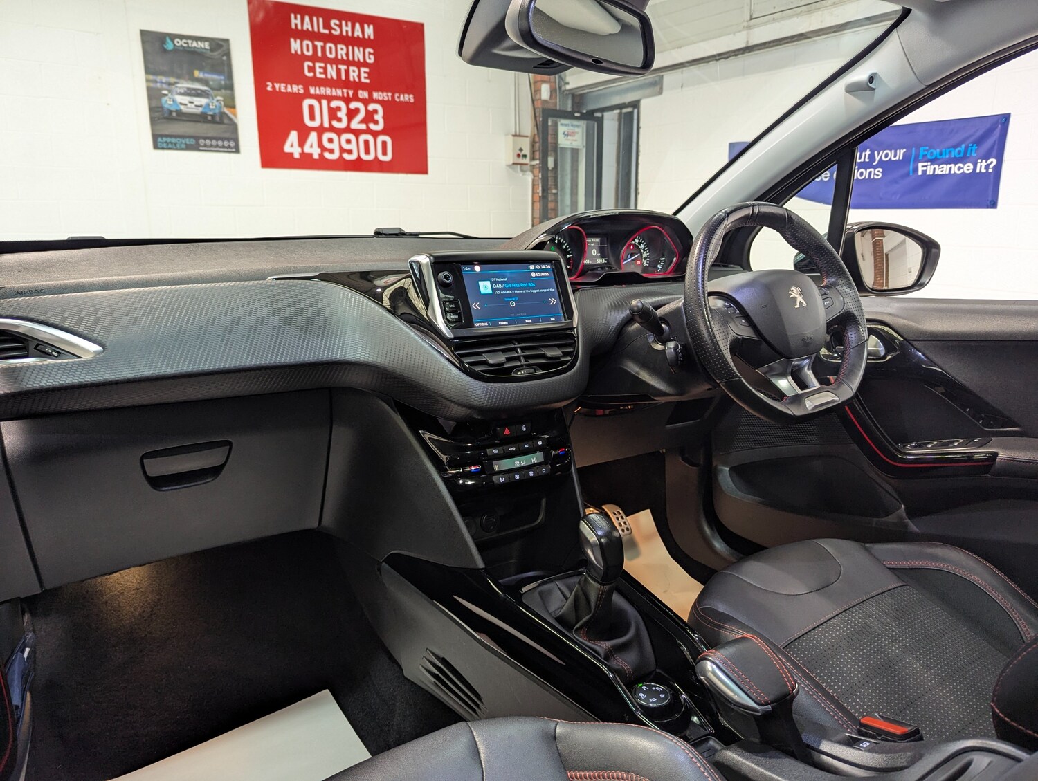 Used Peugeot 2008 2017 for sale - 76330480: Photo 6