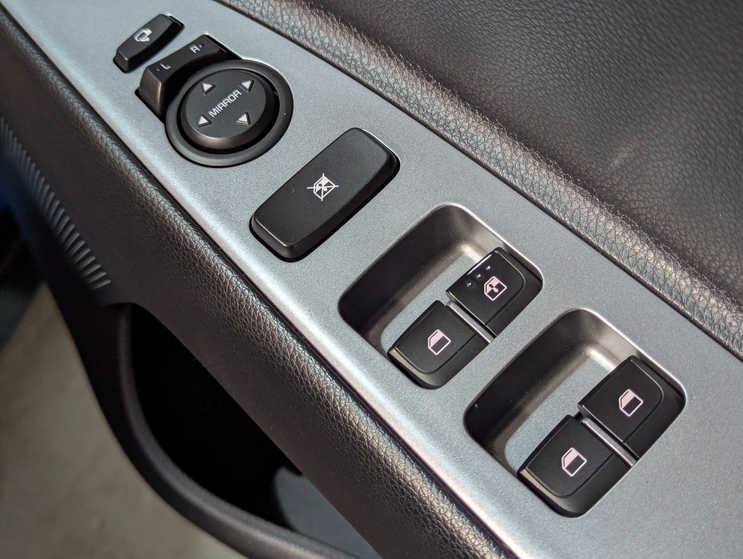 Used Kia Stonic 2022 for sale - 76641603: Photo 13