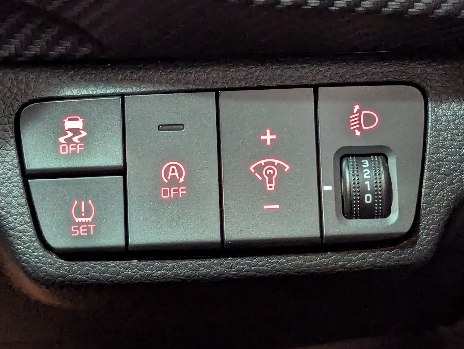 Used Kia Stonic 2022 for sale - 76641603: Photo 14