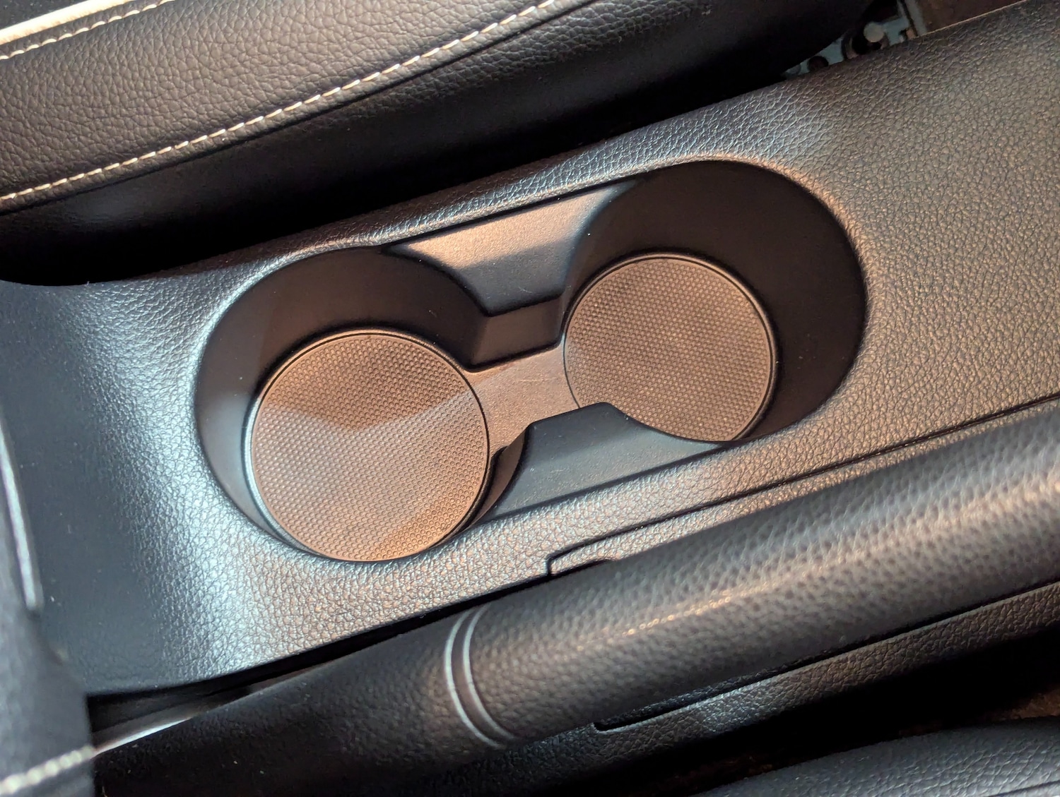 Used Kia Stonic 2022 for sale - 76641603: Photo 33