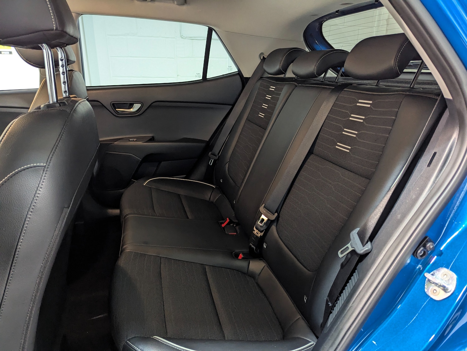 Used Kia Stonic 2022 for sale - 76641603: Photo 8