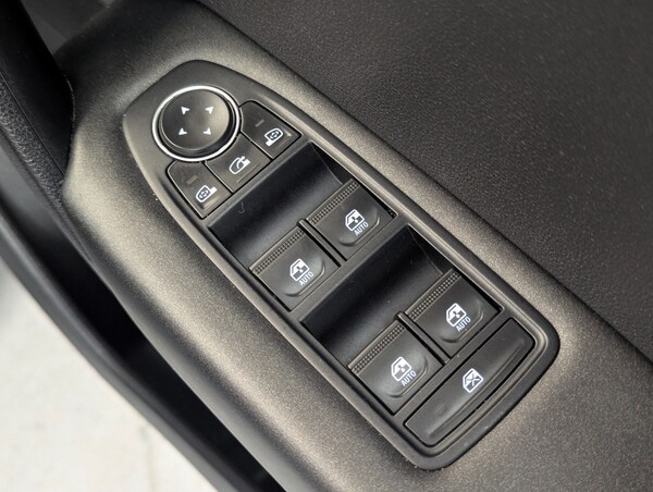 Used Renault Captur 2022 for sale - 74456667: Photo 14