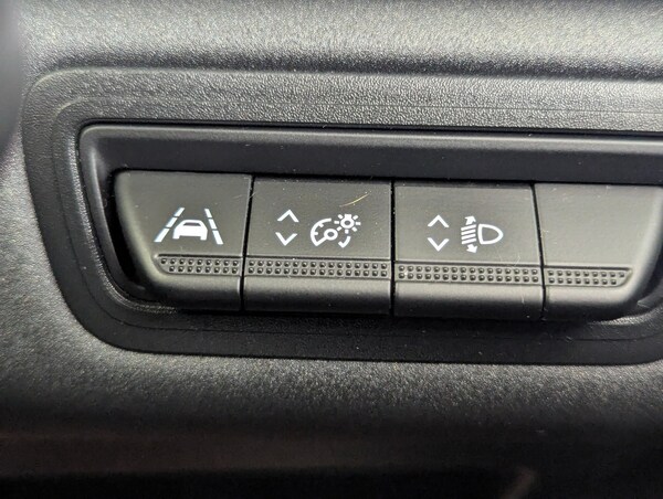 Used Renault Captur 2022 for sale - 74456667: Photo 15