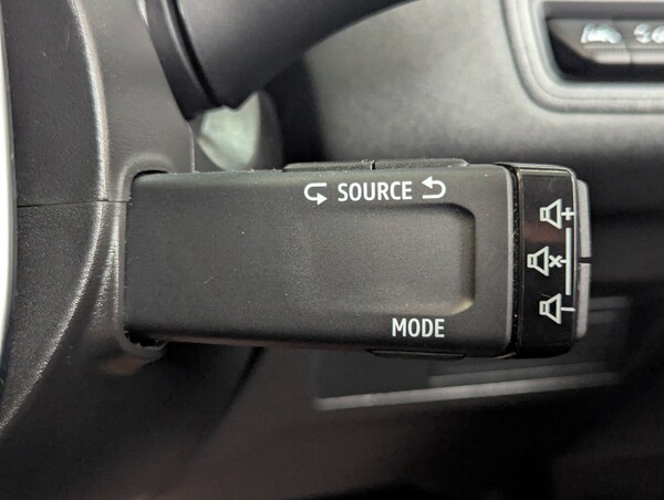Used Renault Captur 2022 for sale - 74456667: Photo 18