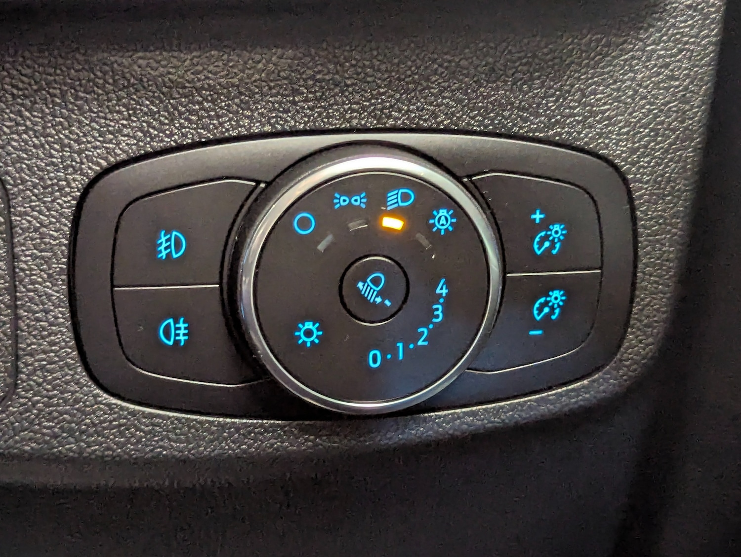 Used Ford Focus 2022 for sale - 77207584: Photo 17