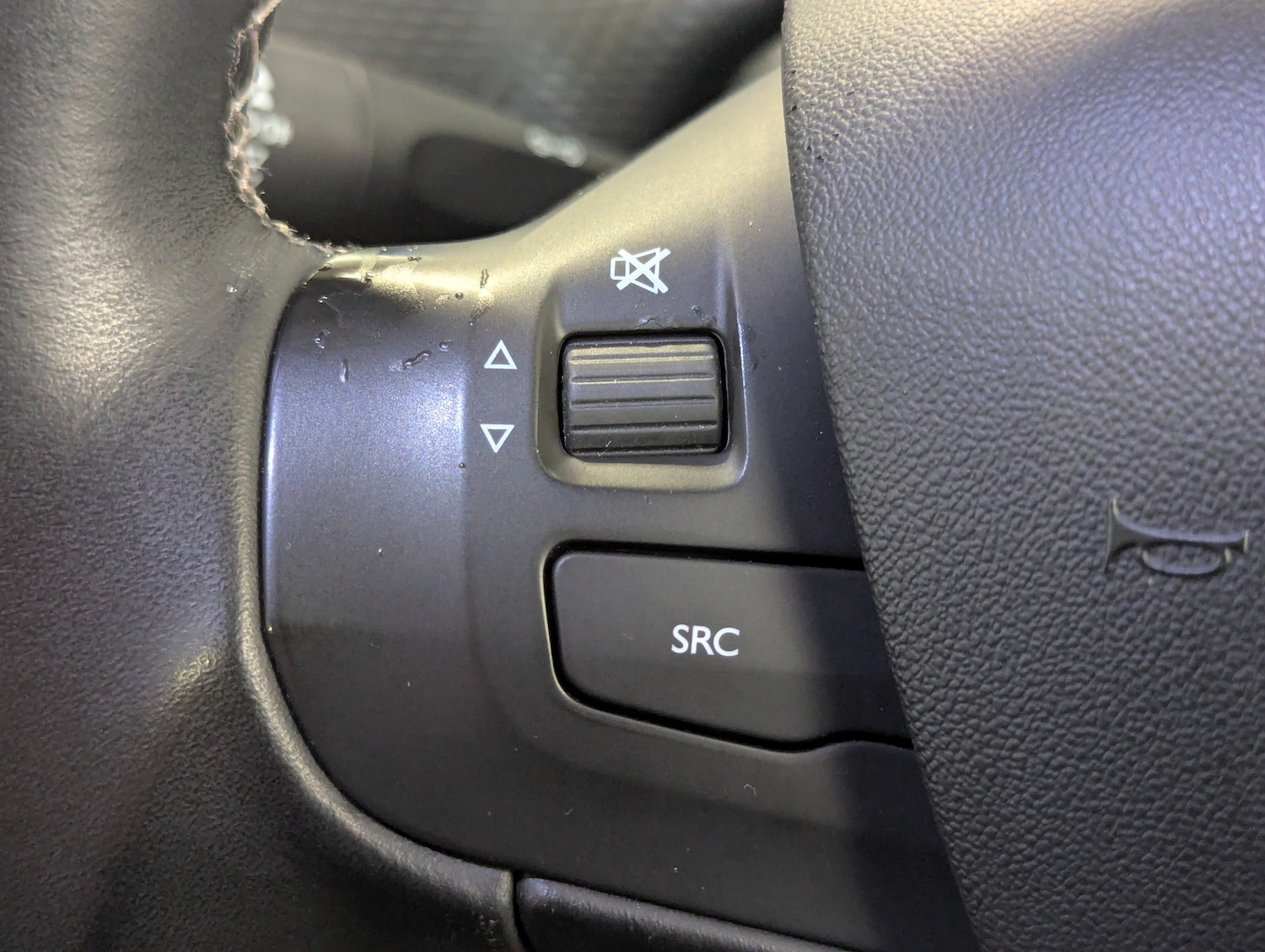 Used Peugeot 2008 2016 for sale - 76557827: Photo 20