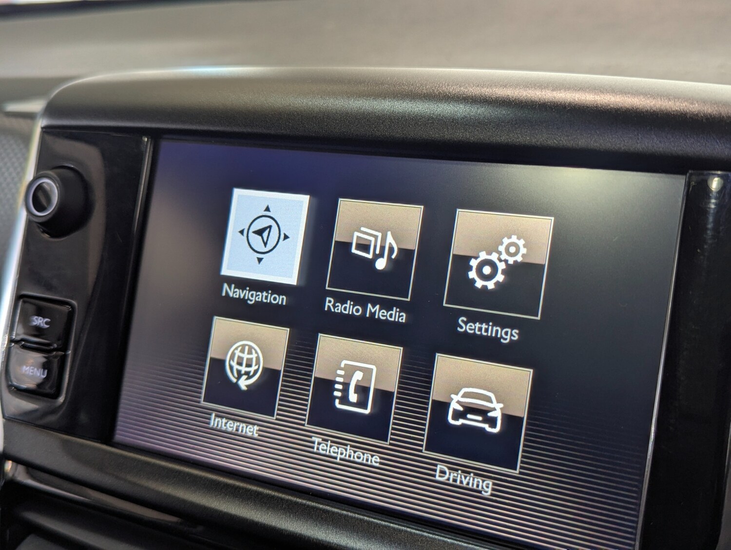 Used Peugeot 2008 2016 for sale - 76557827: Photo 28