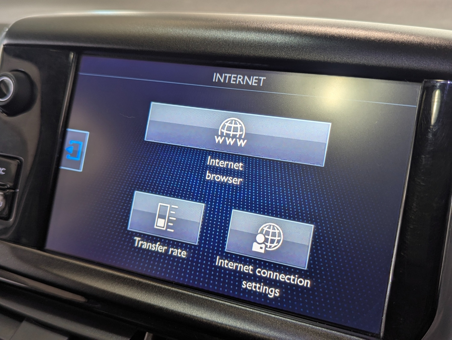 Used Peugeot 2008 2016 for sale - 76557827: Photo 38