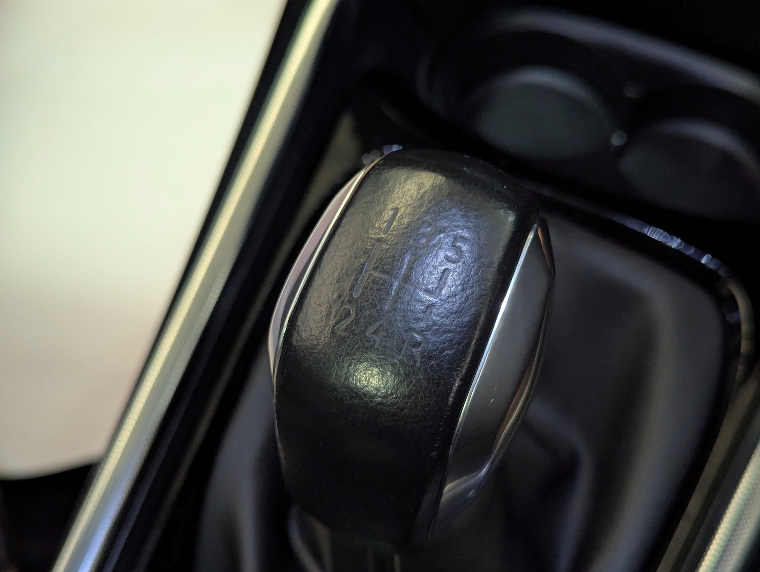 Used Peugeot 2008 2016 for sale - 76557827: Photo 43