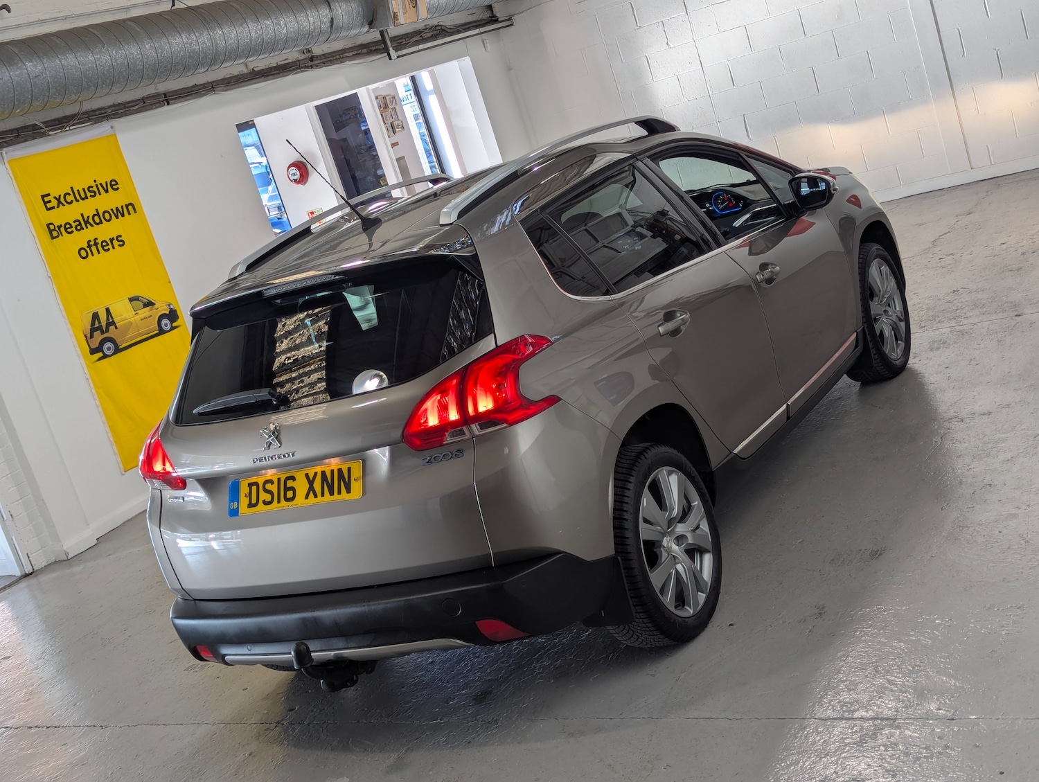 Used Peugeot 2008 2016 for sale - 76557827: Photo 47