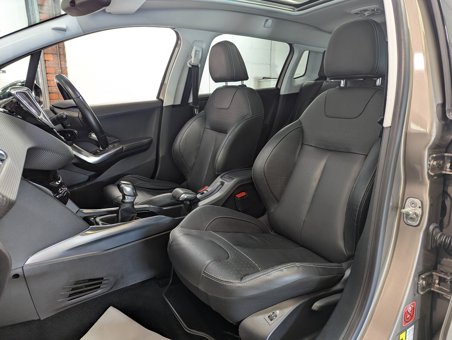 Used Peugeot 2008 2016 for sale - 76557827: Photo 7