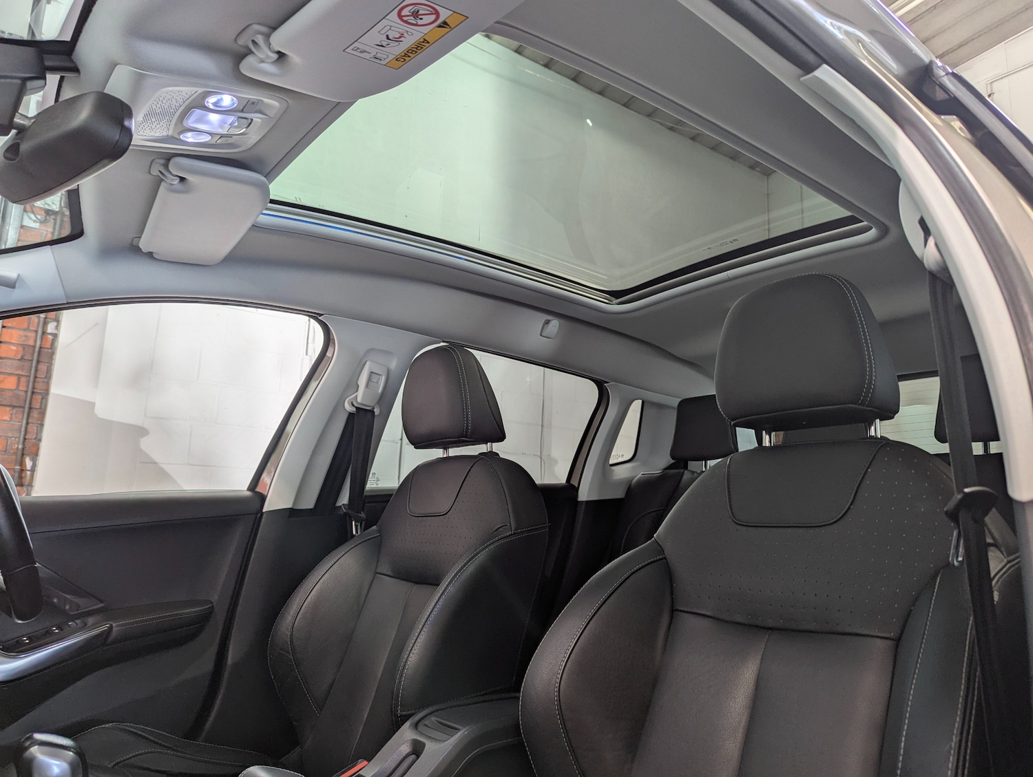 Used Peugeot 2008 2016 for sale - 76557827: Photo 9