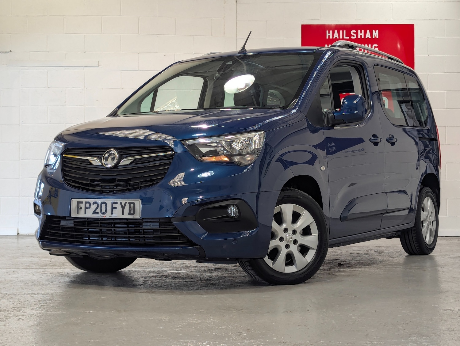 Used Vauxhall Combo Life 2020 for sale - 76287954: Photo 2