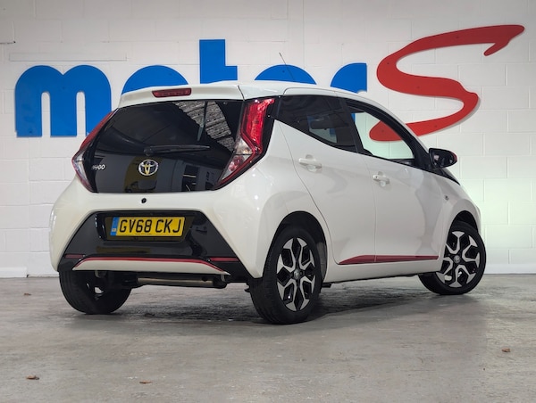 Used Toyota AYGO 2019 for sale - 73035279: Photo 6